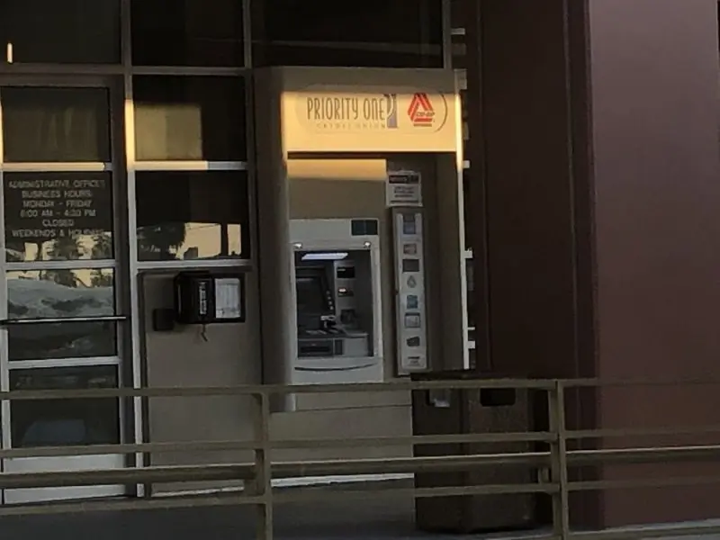 Priority One Credit Union, Los Angeles, CA, 7001 South Central Avenue