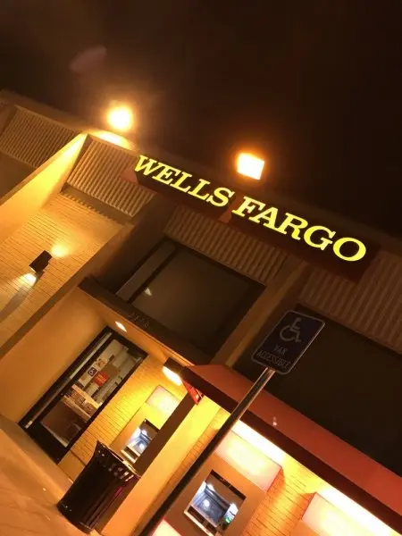 Wells Fargo Bank Wells Fargo Bank
