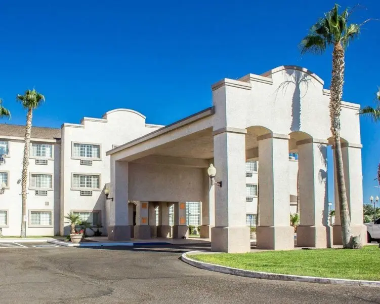 Quality Inn & Suites Quality Inn & Suites