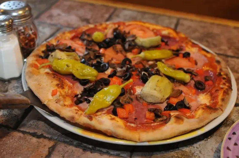 Classic Italian Pizza Classic Italian Pizza
