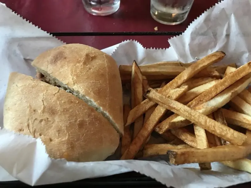 Red's Pub & Grill Red's Pub & Grill