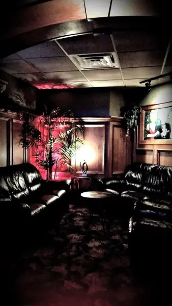 Deja vu Martini Lounge Deja vu Martini Lounge