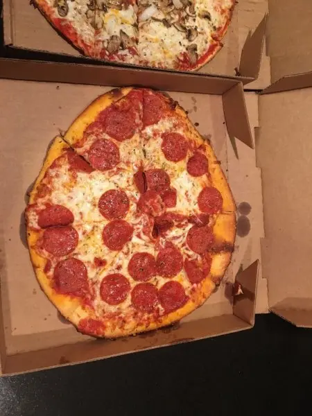 Muncheez Pizzeria Muncheez Pizzeria