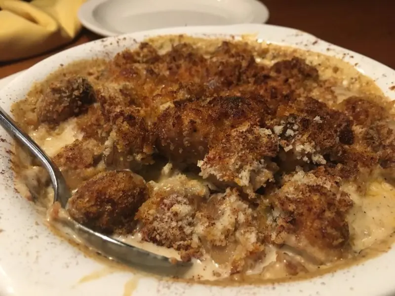 Houligans Steak & Seafood Pub Houligans Steak & Seafood Pub