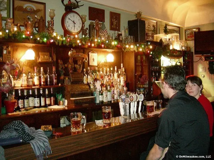 Tony's Tavern Tony's Tavern