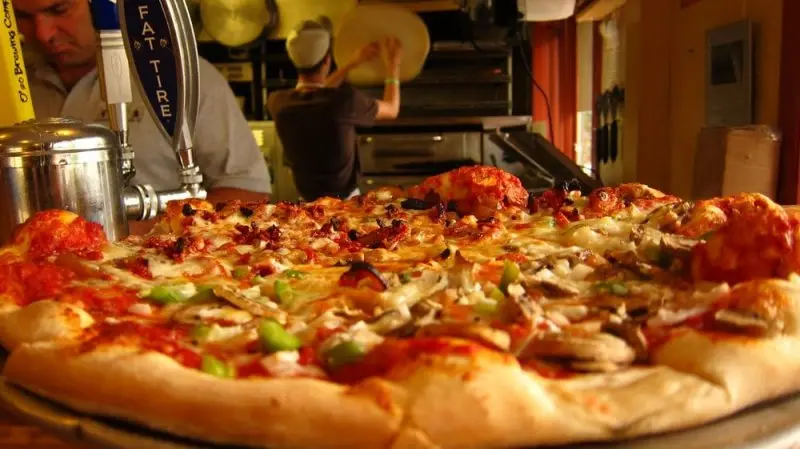 Moretti's Italian Eatery & Pizzeria Moretti's Italian Eatery & Pizzeria