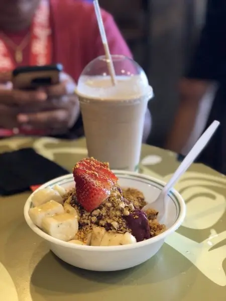 Da Cove Health Bar & Cafe Da Cove Health Bar & Cafe