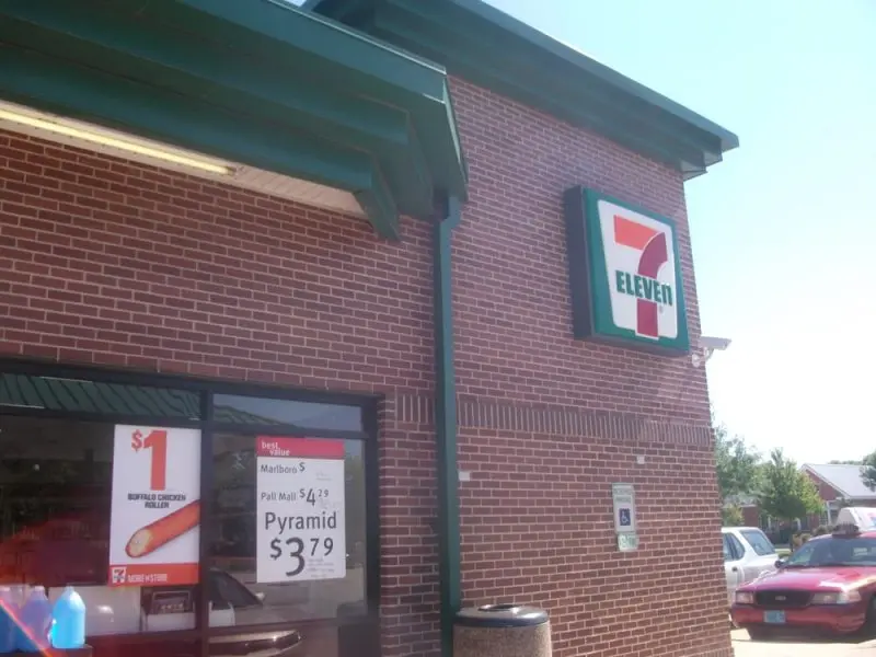 7-Eleven 7-Eleven