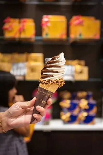Godiva Chocolatier Godiva Chocolatier