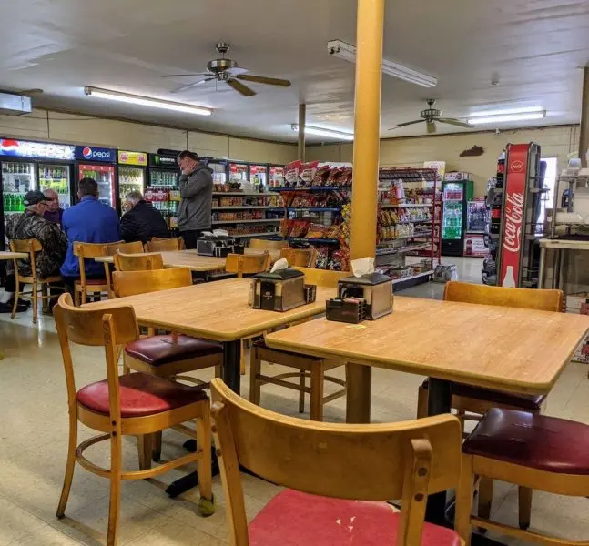 Susie's Round Hill Country Restaurant & Grocery Susie's Round Hill Country Restaurant & Grocery