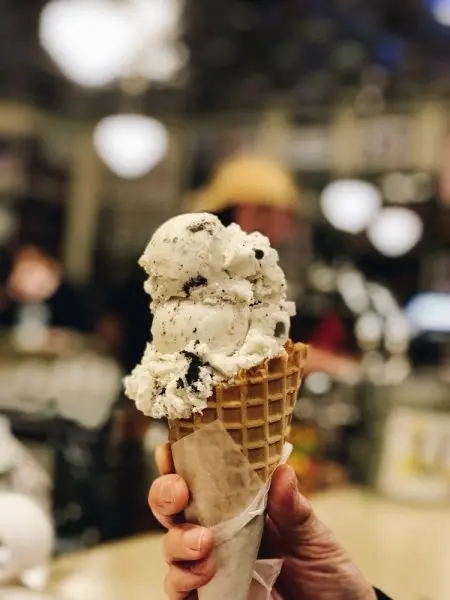 Borden's Ice Cream Shoppe