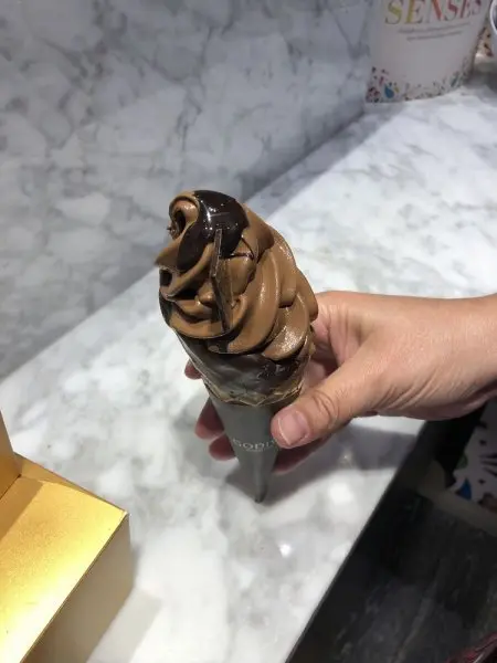 Godiva Chocolatier Godiva Chocolatier