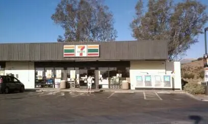 7-Eleven 7-Eleven