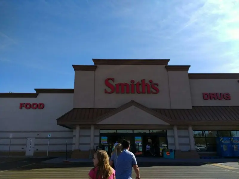 Smith's Smith's