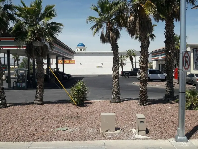 7-Eleven 7-Eleven
