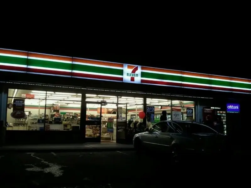 7-Eleven 7-Eleven