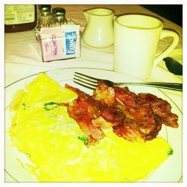 Pinky's NY Cafe Pinky's NY Cafe