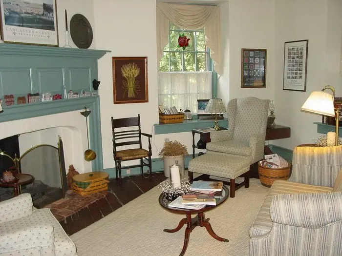 Limestone Inn B & B Limestone Inn B & B