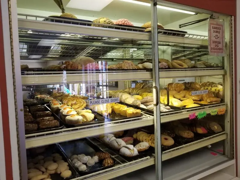 AZTECA Bakeries & Restaurant AZTECA Bakeries & Restaurant
