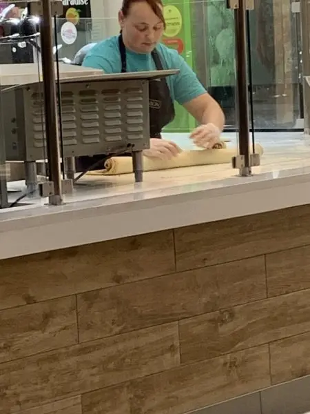 Cinnabon Cinnabon