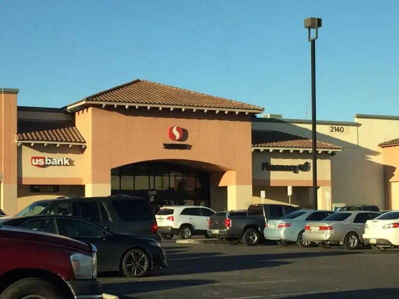 Safeway Safeway