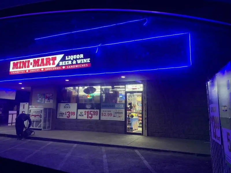 Mini Mart Mini Mart