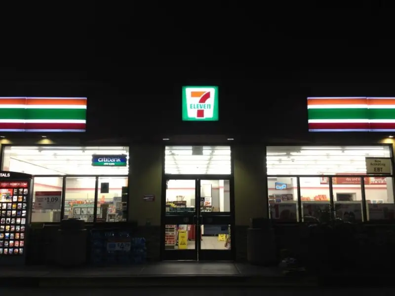7-Eleven 7-Eleven