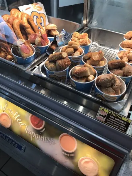 Auntie Anne's Auntie Anne's