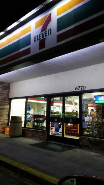 7-Eleven 7-Eleven