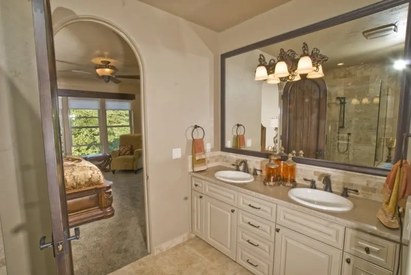 CL Woodworks & Custom Cabinets Inc. CL Woodworks & Custom Cabinets Inc.