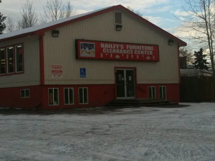 Bailey's Clearance Center Bailey's Clearance Center