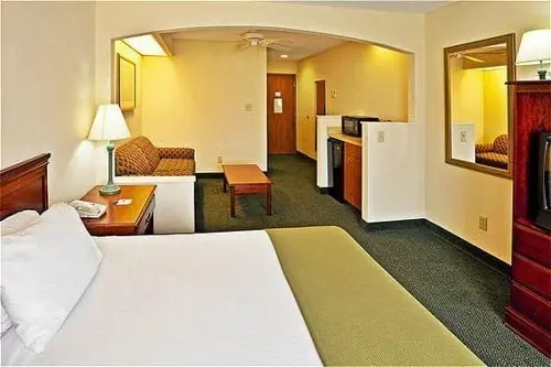 Holiday Inn Express & Suites Edmond Holiday Inn Express & Suites Edmond
