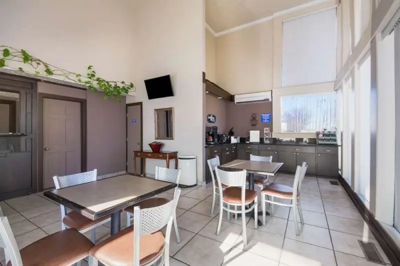 Americas Best Value Inn & Suites Oklahoma City W Americas Best Value Inn & Suites Oklahoma City W