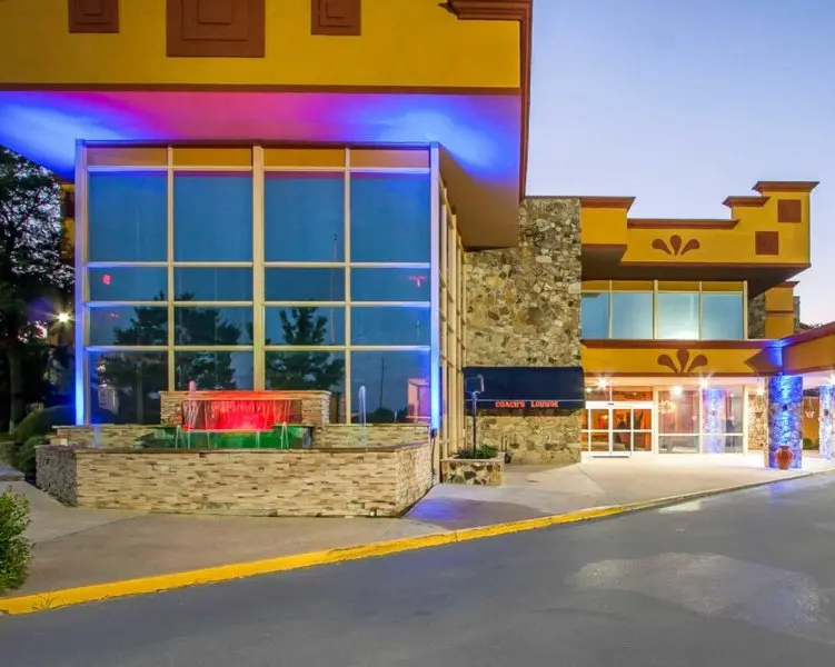 Clarion Inn & Suites University Center Clarion Inn & Suites University Center