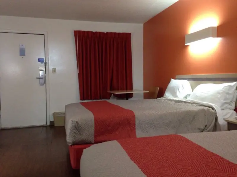 Motel 6 Motel 6