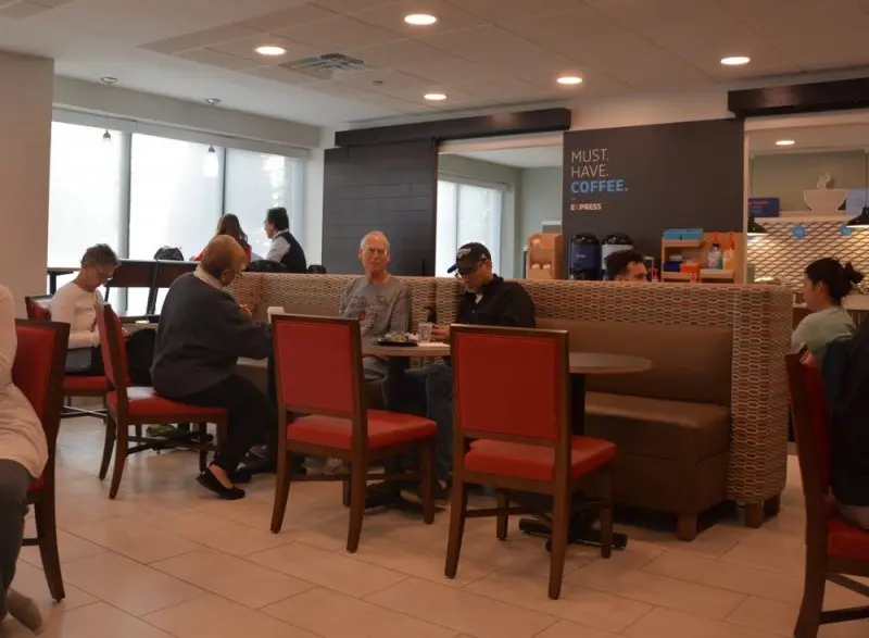 Holiday Inn Express Atlanta-Kennesaw Holiday Inn Express Atlanta-Kennesaw
