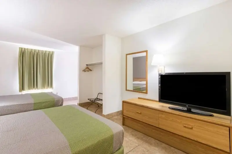 Studio 6 extended stay Studio 6 extended stay