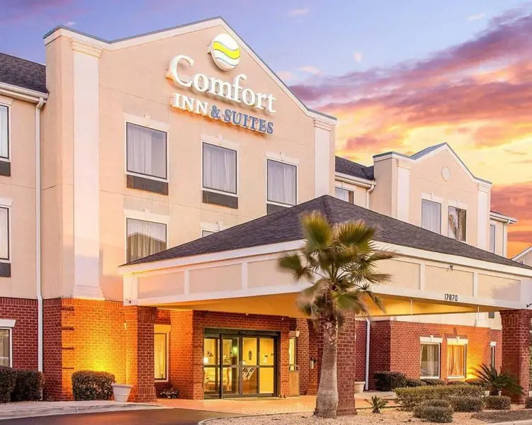 Comfort Inn & Suites Comfort Inn & Suites