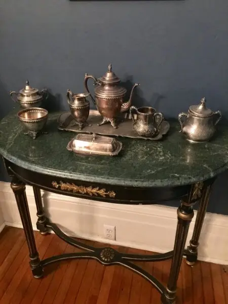 Dresser Palmer House Dresser Palmer House