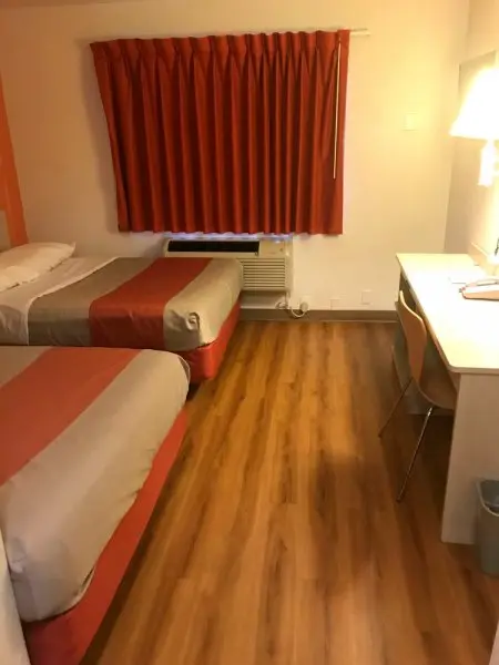 Motel 6 Motel 6