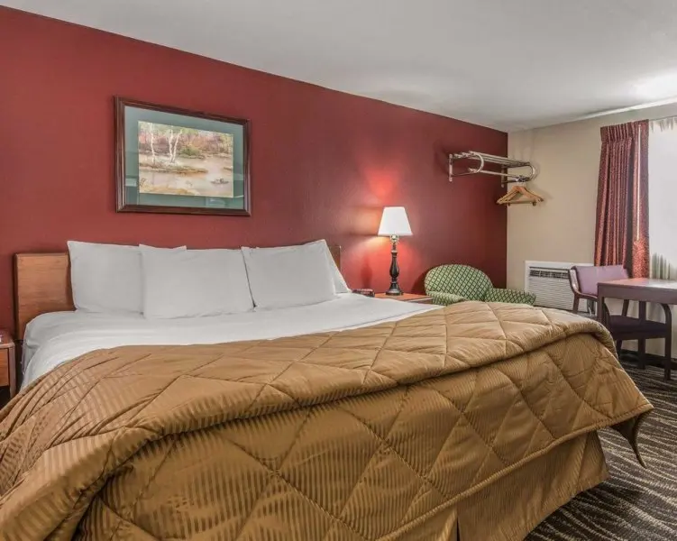 Rodeway Inn & Suites Rodeway Inn & Suites
