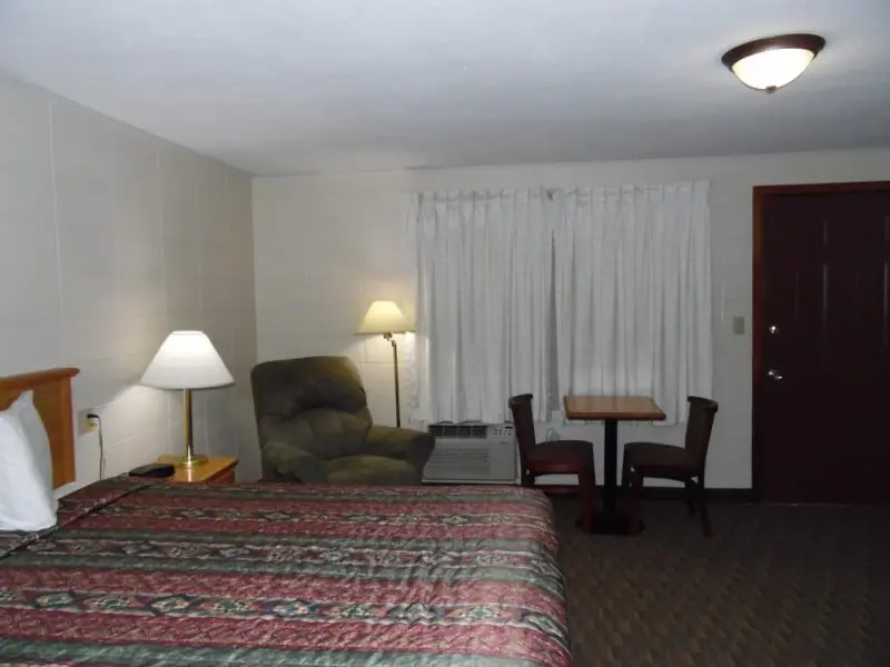 Bear Lodge Motel Bear Lodge Motel