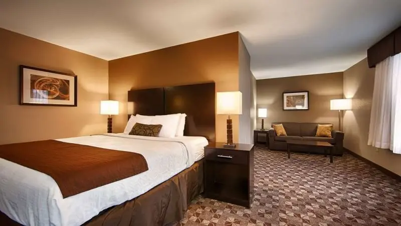Best Western Plus Oak Mountain Inn