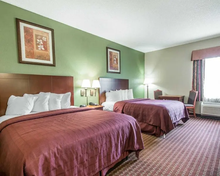 Quality Inn & Suites Quality Inn & Suites