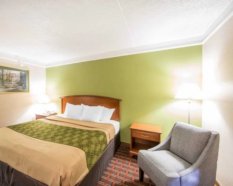 Econo Lodge North Econo Lodge North