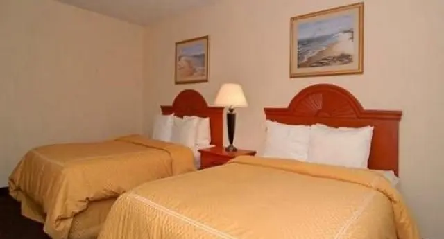 Country Hearth Inns & Suites Country Hearth Inns & Suites