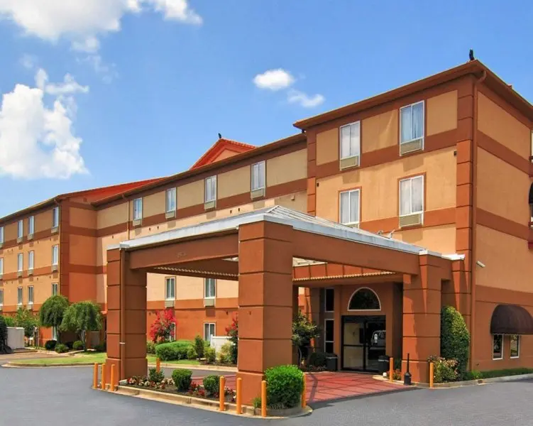 Quality Suites I-240 East-Airport Quality Suites I-240 East-Airport