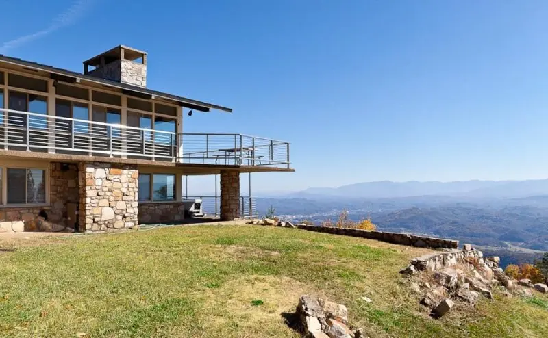 Secret Hideaways Cabin and Chalet Rentals Secret Hideaways Cabin and Chalet Rentals