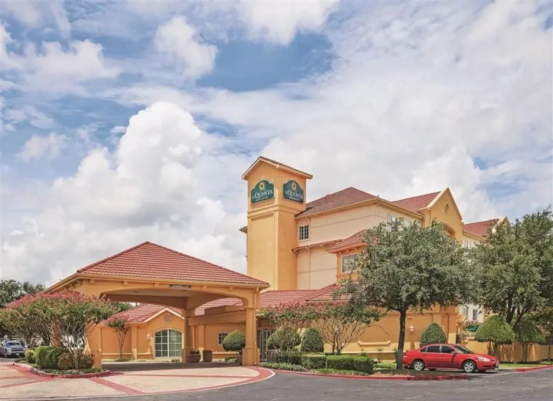 La Quinta Inn & Suites by Wyndham Dallas Arlington South La Quinta Inn & Suites by Wyndham Dallas Arlington South