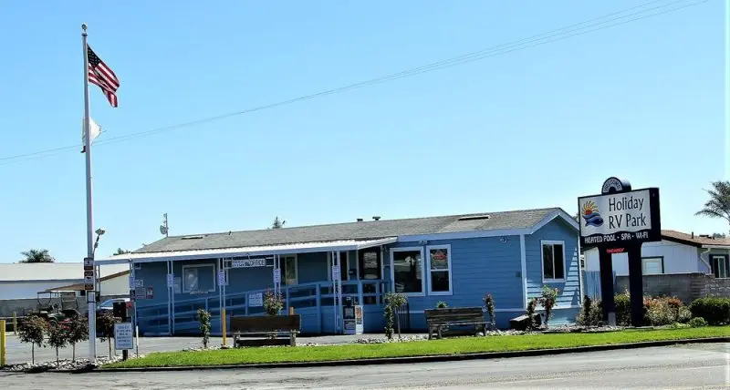 HOLIDAY RV PARK HOLIDAY RV PARK